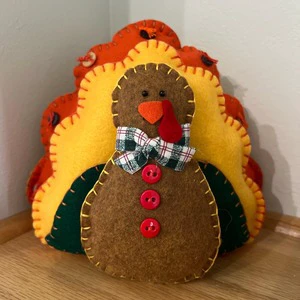 Handmade Felt Turkey Decor - Thanksgiving Table Centerpiece, Fall Home Ornament, Cozy Farmhouse Decoration