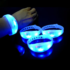LED Glow Bracelets Party Supplies, Light up Party Favors, Gifts for Kids, Adults, Birthday, Carnival, Rave Concert Decorations