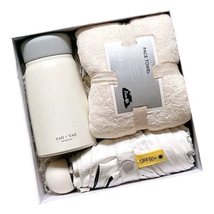 OEM Ins Style Mothers Day Gift Set with Fans Coffee Mug Towel Umbrella