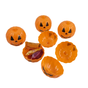 Halloween decoration and prank props can be filled with candy, small pumpkins, small pumpkin decorations, and Ghost Festival