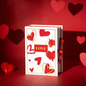 Valentine's Day Heart-Shaped Magnetic Closure Gift Packaging Box for Cosmetics Perfume Lipstick Birthday Gift Packaging