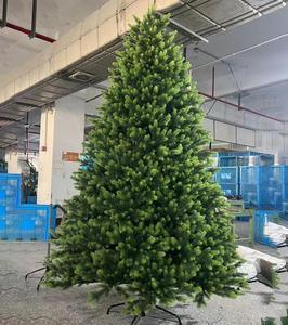 Factory Wholesale HIgh Quality 150cm 180cm 210cm 240cm Full PE Decorative Realistic Artificial Christmas Trees PE