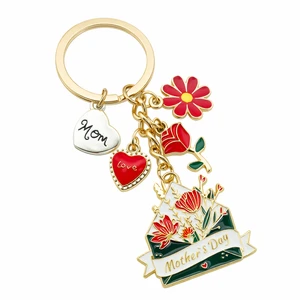 Custom Metal Keychain Personalized Mothers Day Flower Envelope Charm Keyring Gold Plated Souvenir Gift for Mom