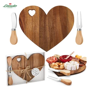 Popular Factory Price Mini Acacia Heart Shaped Cheese Board Set With Knife For Wedding Parties Valentine's Day Christmas