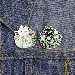 Wholesale Custom Logo Cute Soft Hard Enamel Gold-Plated Lapel Pins for Chinese New Year and National Day