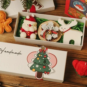Handmade Luxurious Soy Wax Christmas Tree Deer-Shaped Scented Candles Creative Gift Box for Diwali Festive Decorations Fragrance