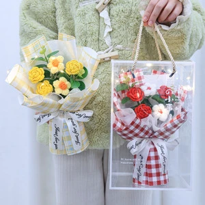 Valentine's Day Mother's Day gift Birthday finished bouquet gift girl Teachers' Day for mom