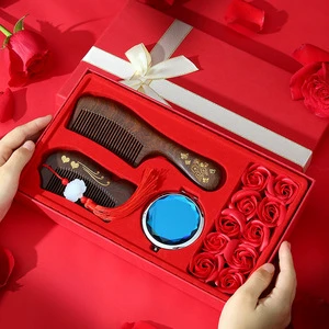 Creative Gift Set for Mother's Day Birthday Wedding Wife-Gift Box with Comb