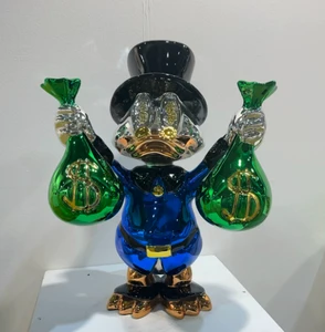 Luxury High-end Trendy Resin Animal Duck Sculpture Christmas New Year Home Decoration Gift Ornament