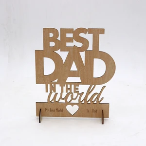 2023 Fathers Day Gift Best Dad in the World Display Cards Wooden Custom Laser Cutting Gifts for DAD Fathers
