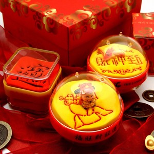 New Year Eco-Friendly Classic Custom Design Acrylic and ABS Ornaments for Festive Celebrations