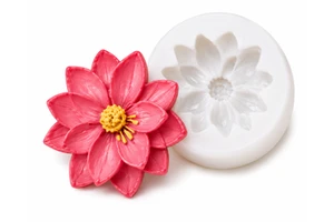 DIY Flower Soap Making Kit with Silicone Mold Handmade Scented Soap Craft Set for Kids Adults Gift