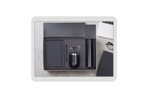 Luxury PU Leather Business Gift Set Customized for Father's Day Logo Diary Metal Pen Keychain Tumbler