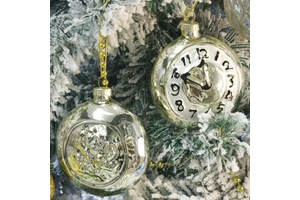 New Year Glass Christmas Wedding Decorative Ball Party Supplier High Quality Glass Crafts Clock Shape