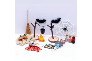 Wholesale ML IW7783622605 Modern Plastic Halloween Dollhouse Miniatures Jack O Lantern Pumpkin Witch Broomstick Accessories