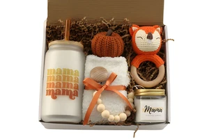 Personalized Logo Mother's Day Gift Set for Mom and Baby New Born Gifts with Mug Socks and Candle