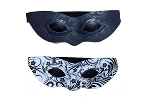 Gold and Silver Venetian Masquerade Eye Mask Plastic Party Face Mask for Halloween Christmas Carnival Costumes