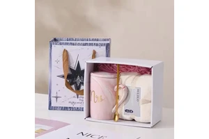 Promotional Wedding Valentine's Day Gift Box Set Bridesmaid Towel Mug Cup Souvenirs Guests Women's Birthday Christmas/Graduation