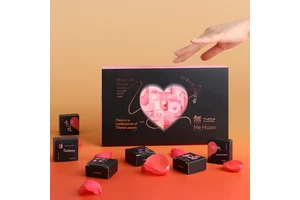 Valentine's Day 520 Scented Candle Gift Box Model 8200-Zangshi Youhe for Girlfriend-Decorative Gift