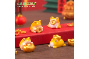 weijs new products: diy new year scene decorations, desktop car ornaments, and small golden toad figurines