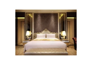 SHIYI Luxury European Hotel Bedroom Furniture Set Royal Carved King Bed Villa Suite Bedside Table Fast Shipping Ready To Ship