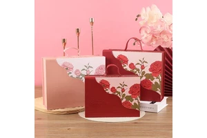 Mother's Day Gift Box Creative Birthday Gift Box Exquisite Portable Gift Box Wholesale