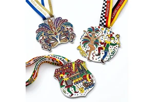 Personalized German Carnival Festival Parade Commemorative Holiday Celebration Award Souvenir Metal Medals Pins