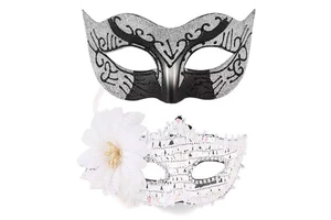 Couple Costume Accessory Set for Carnival Venice Makeup Ball Fashionable PVC Mask for Halloween Mardi Gras Carnival Parties