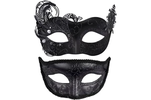 Fashionable Trendy PVC Cosplay Masquerade Masks Venetian Party Halloween Carnival Costume for Women and Men