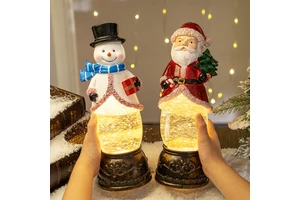 Christmas decorations: Santa Claus lanterns, oil lamps, music boxes, snowflakes, , crystal balls, gifts