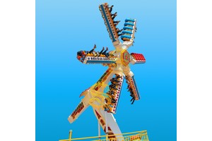 Mega Tornado Ride High Speed Spinning Carnival Thrill