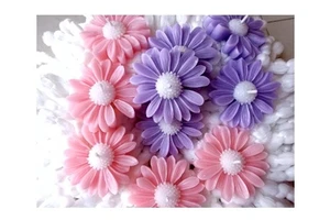 Stylish scented candles available in custom colors & scents high demanding decorative 2025 scented candles flower shaped