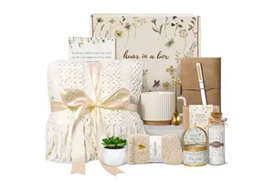 Creative Trend Style Ceramic Gift Set for Mother's Day-China Origin Women's Gift