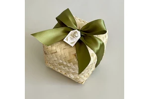 Woven Basket Festival Gift Box Bamboo Gift Baskets Weaving Small Wedding Favor Gift Souvenir Candy Box With Bow Ornament