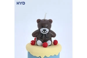 2026 Bear Shaped Eco-Friendly Handmade Birthday Candles Cake Toppers for Father's Day New Year Parties-Home Decoration 3cm*3cm