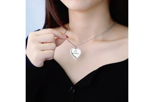 Mothers Day Gifts Jewelry Heart Shaped Mom Mother Pendant Stainless Steel Necklace Jewelry for Mother'S Day Gift