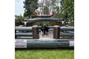 Commercial Kids Adult Inflatable Mechanical Electric Rodeo Bull Inflatable Bull Riding Machine Cucumber Machine Ride For Sale