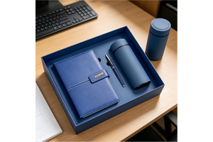 PU Leather Luxury Exquisite Office Combo Business Gift Personalized Notebook Pen Insulated Water Bottle Set Gift Packaging