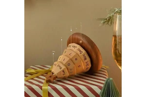 Wooden Desktop Ornament 2026 New Rotatable Creative Ornament New Year Decorative Gift
