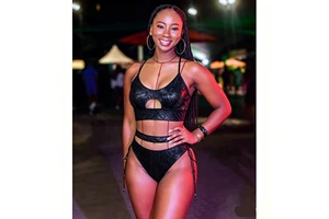 Sexy Cutout Caribbean Carnival Monday Wear Women Metallic Shiny Monokini J'ouvert Costume Festival Party Swimwear Bodysuit