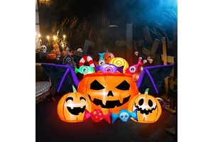 Hot Sale Full of Childishness Halloween Inflatable Candy Hat on Pumpkin Bat Halloween Decorations Outdoor Inflatables