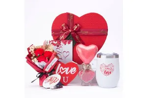 Custom Wholesale Heart-shaped Rose Flower Romantic Wedding Gifts for Girlfriend Handmade Romantic Valentine's Day Gifts for Her