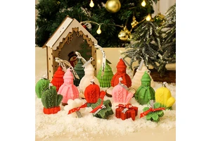 Wholesale Hot Sale Christmas Scented Candles, Scented Decorations, Christmas Gifts, Aroma Snowflake Christmas-shaped Candles.