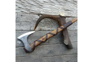 New Arrivals Ragnar Axe Hand Forged Stainless Steel Rose Wood Handle Survival Use Tree Felling Forest Short Sign Industrial
