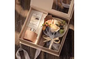 Valentine's Day Gift Set for Women Birthday Mother's Day Present Soap Flower Incense Gift Box Artificial Flowers Valentine's Day