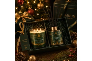 AIKUN Custom Brand Factory Fast Delivery Reed Diffuser Soy Wax Candle For Luxury Christmas Style Aromatherapy Gift Set