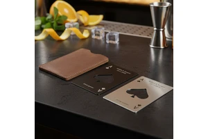 Personalized Poker Bottle Opener Engraved Genuine Leather Beer Opener Portable Groomsmen Gift Welcome Gifts