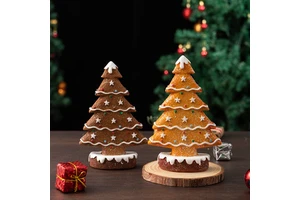 Gingerbread Christmas Tree Holiday Ornaments Furniture Desktop Atmosphere Decoration Resin Crafts Fashionable 10x15x4cm