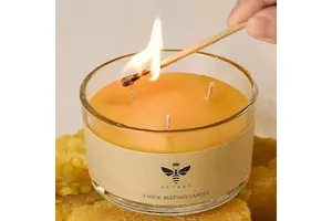 100% Pure Beeswax Candles 3 Wicks Glass Jars For Halloween Christmas Graduation New Year Ramadan Diwali Custom Eco-Friendly