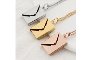 2024 Personalized Stainless Steel Women Jewelry Necklace Letter Locket Pendant Envelope Necklace Pendant